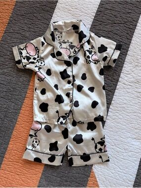 Toddler Cow-Print Satin Pajama Set - 2t